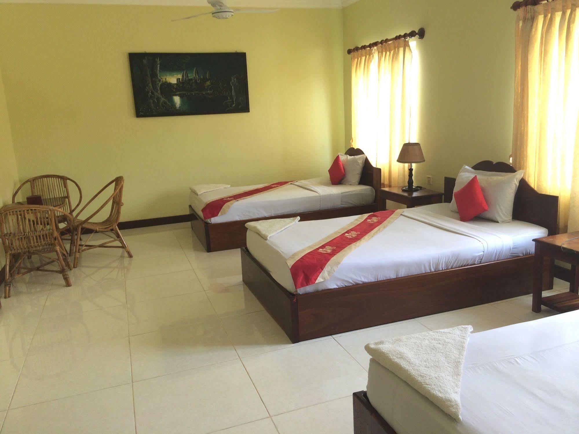 Side Walk Hotel Siem Reap Exterior foto