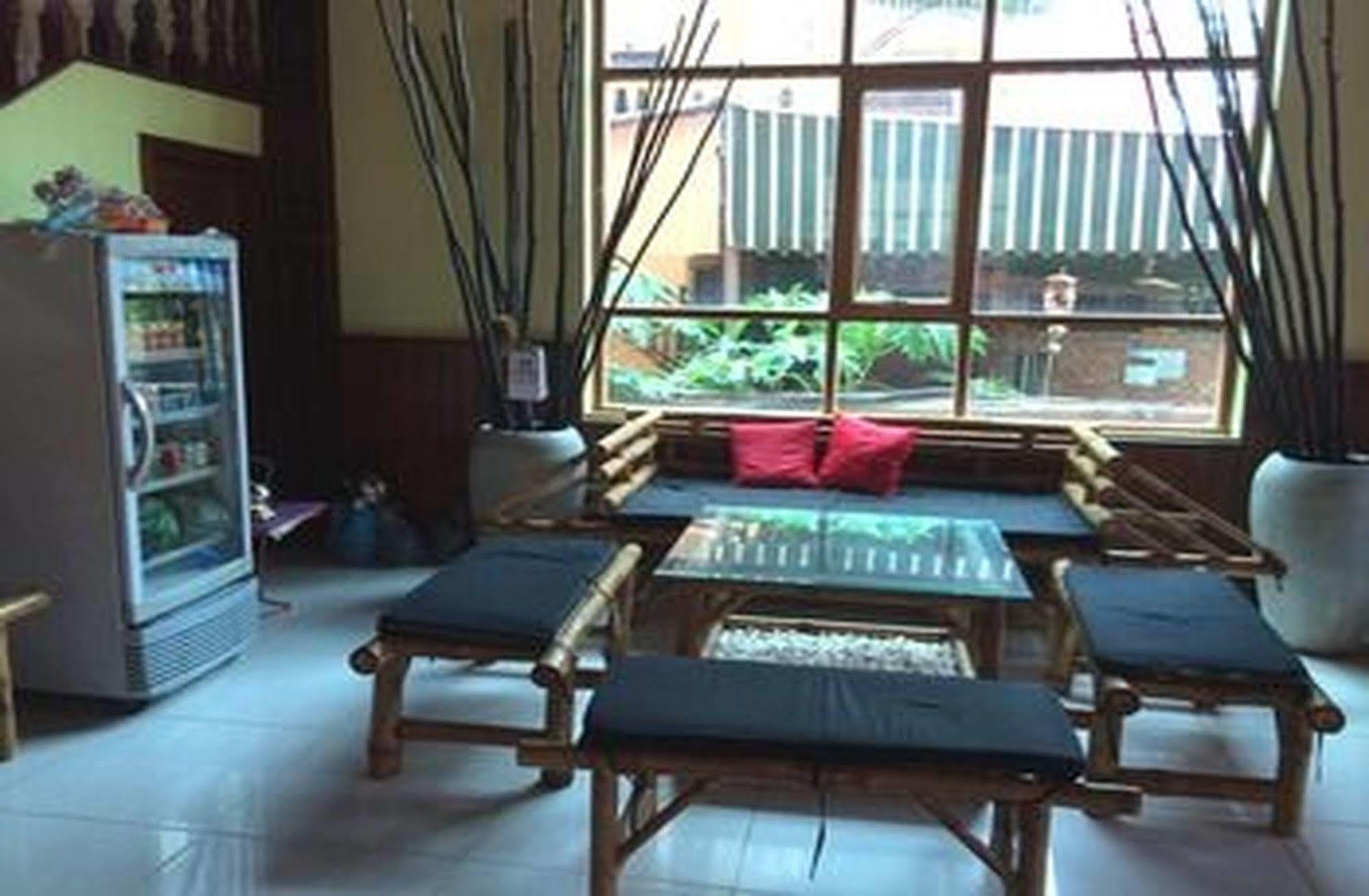 Side Walk Hotel Siem Reap Exterior foto